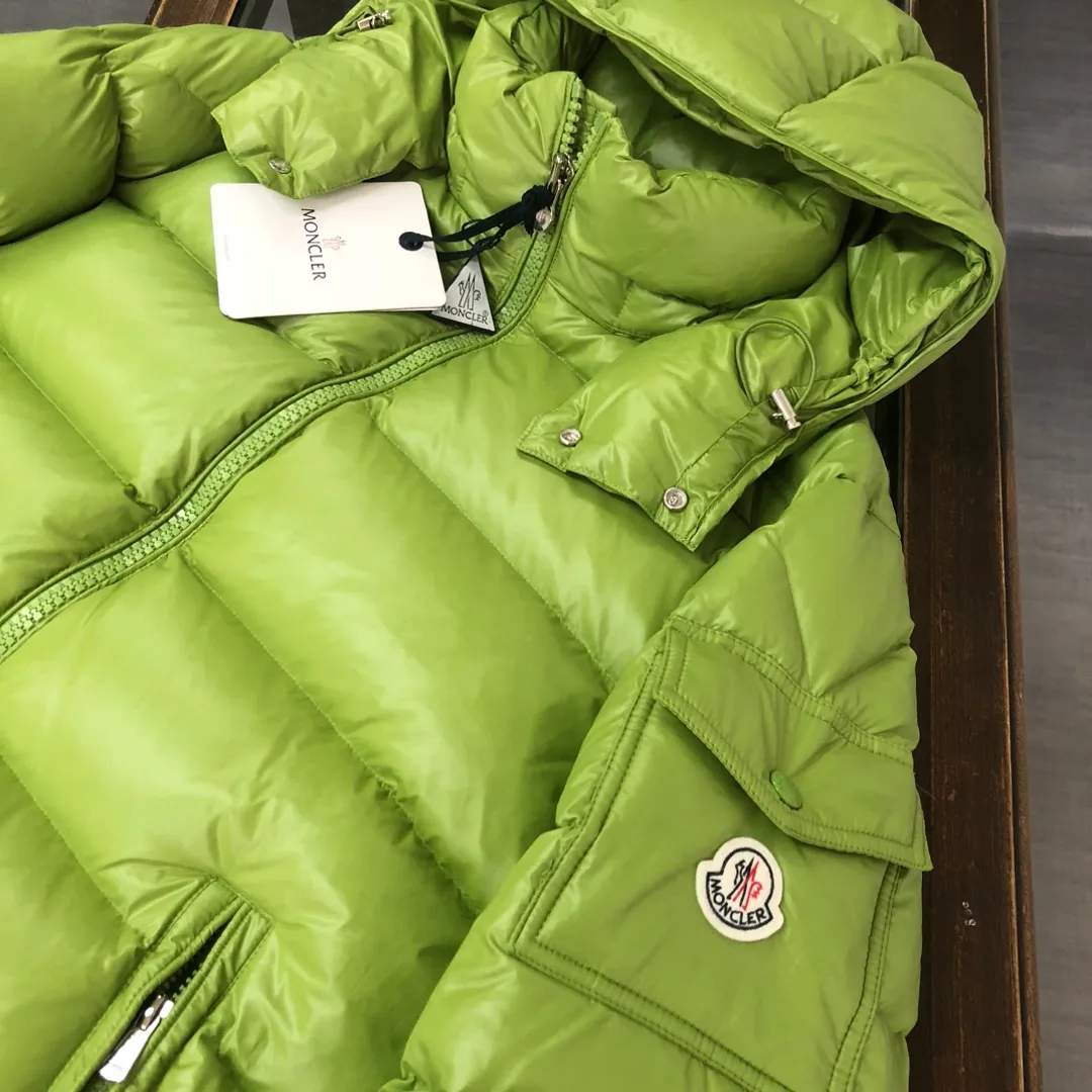Moncler/ #MAYA Same Style Classic # ！ ， Moncler 。 Classic ， 、 ， 8 ，Maya Moncler ， 。 ， ， 。 ➖NFC ➖ nylon 。 ➖ ， Authentic Quality Size：Classic （ 1-6）Pink（0-3）White（1-5）Gray（1-5） （1-5） （1-6） （1-6）